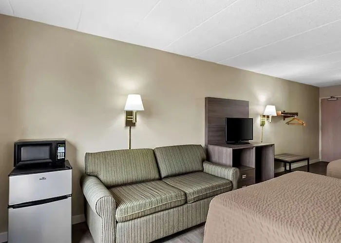 Lodge Econo Willowbrook