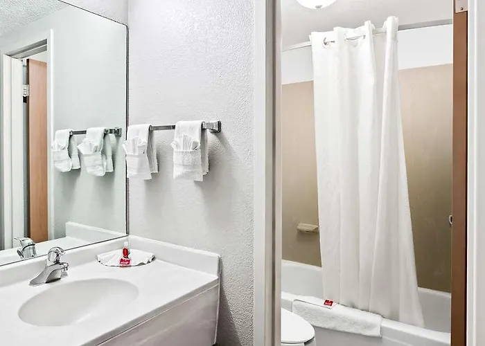 Econo Lodge Willowbrook