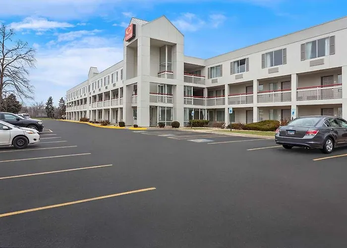 Econo Willowbrook